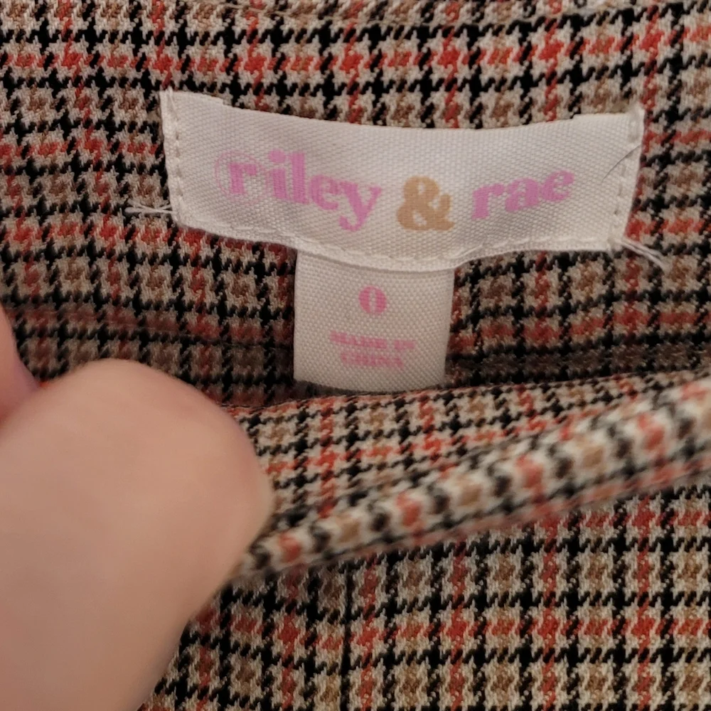 Riley & Rae Sydney Plaid Culottes - Picture 3 of 9